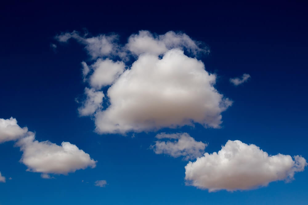 Self-hosted vs. Cloud | Latori
