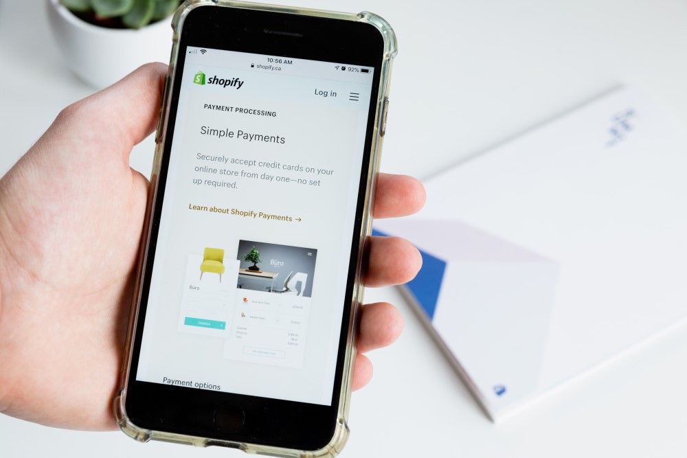 Shopify Payments steht für 17 Länder zur Verfügung. Darunter befinden sich neben Deutschland und Österreich beispielsweise die USA, Honkong sowie Schweden.